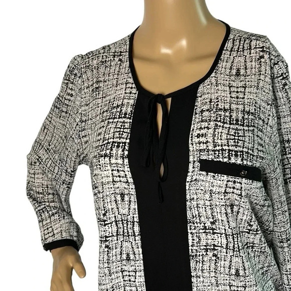 RW & CO BLOUSE, L,Colorblock, office siren , event ,black ,key hole pockets,EC - Picture 9 of 15